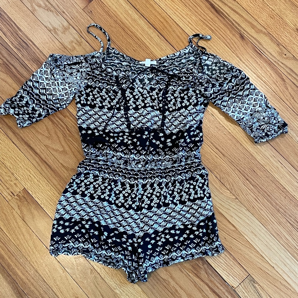 Stylish Black and White Juniors Short Romper